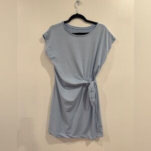 Vineyard Vines Light Blue and White Striped Tee dress